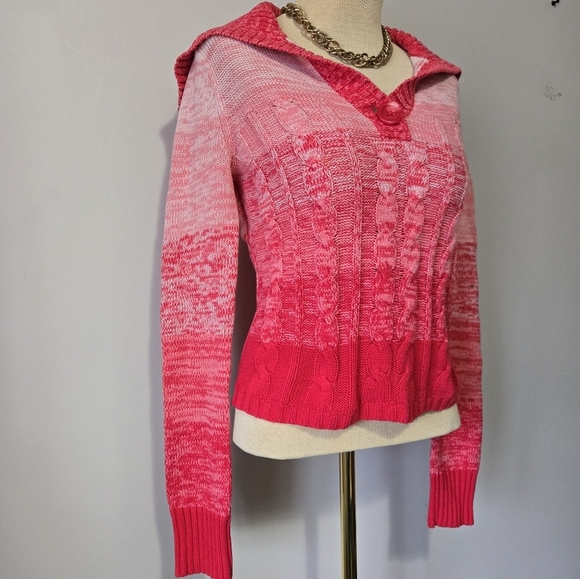 So Wear It Declare It Y2k Pink and Red Cable Knit Sweater. Size M - Picture 2 of 11